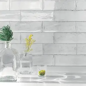 Arles Snow Gloss Metroy Style wall tile brick bonded onto kitchen wall